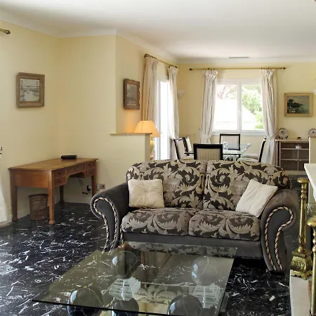 Les Cigales 245s Holiday home *